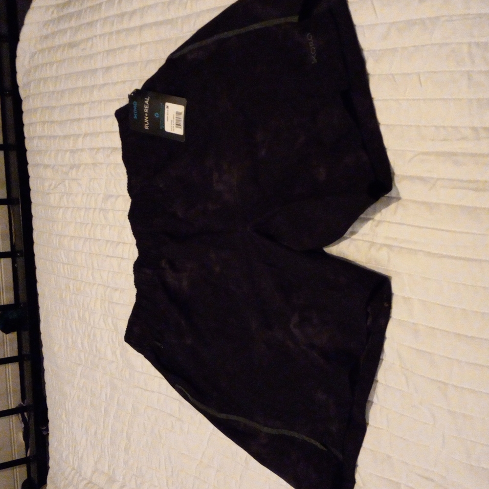 Men's athlete dry fit shorts. Medium.  Dry  SKORA Brand. Running shorts.